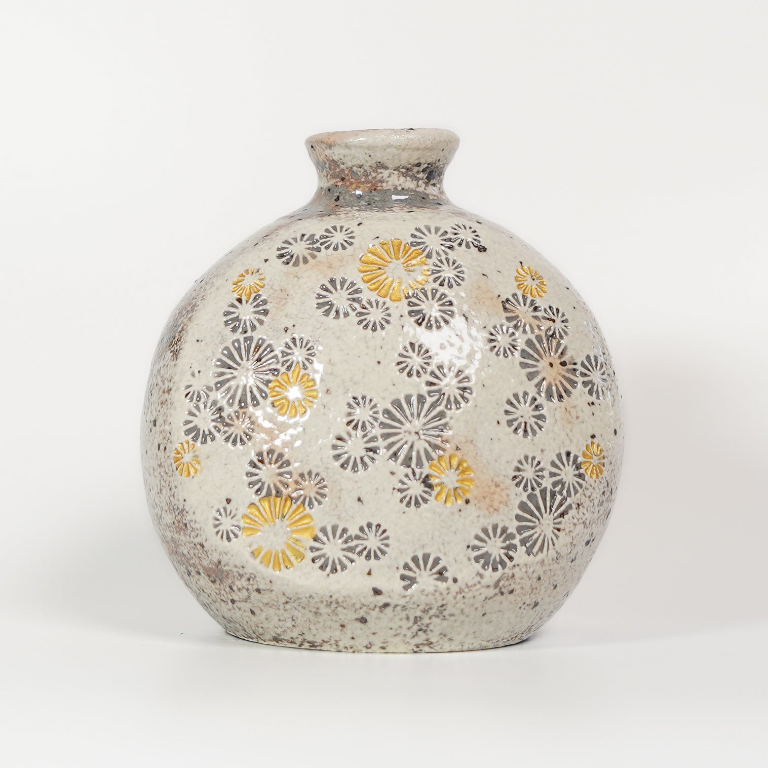 Mishima Golden Overglaze Flat Flower Vase - White